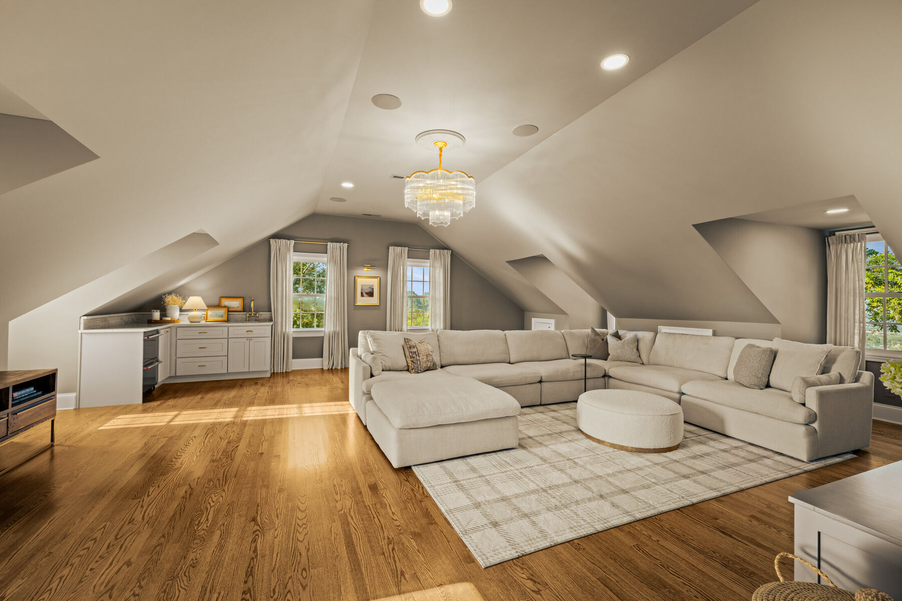 Upper-level media room